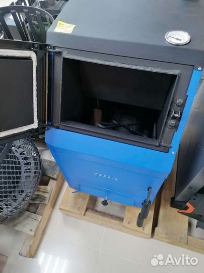 Твердотопливный котел новый