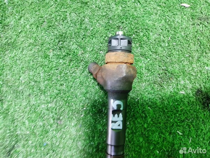 Форсунка топливная volkswagen Caddy 3 2013