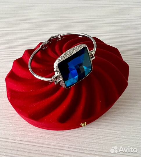 Серебряный браслет с сапфиром