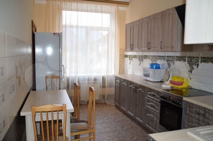 2-к. квартира, 85 м², 5/5 эт.