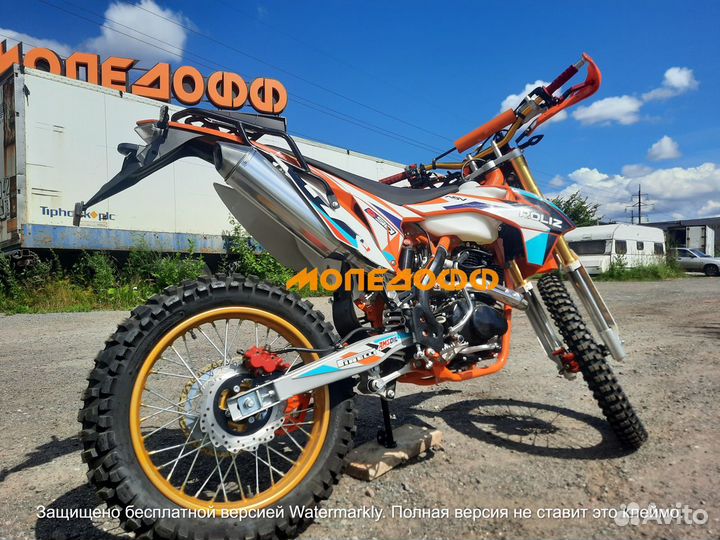 Мотоцикл (172 FMM) MX 21/18 + шлем