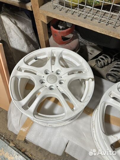 Продам диски honda R17 5x114.3