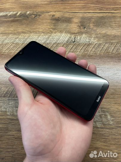 Xiaomi Redmi 8, 3/32 ГБ