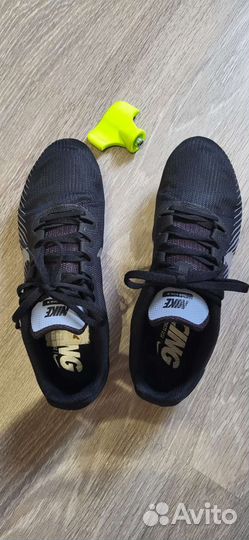 Шиповки для бега nike