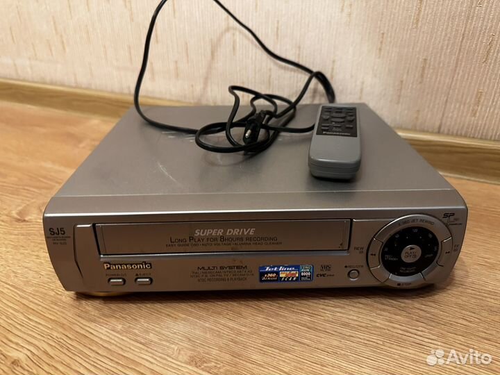 Видеомагнитофон Panasonic NV-SJ5AM