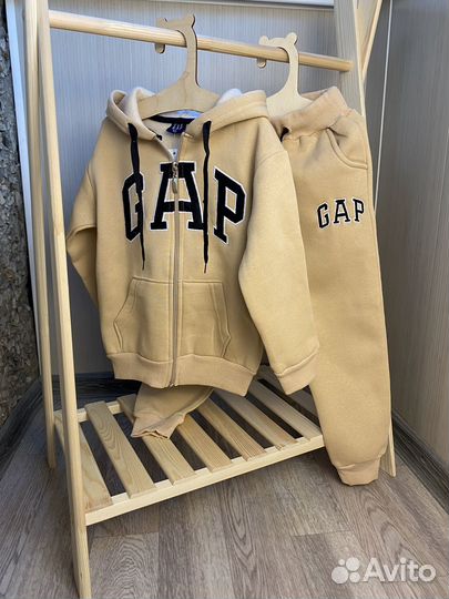 Детский спортивный костюм GAP