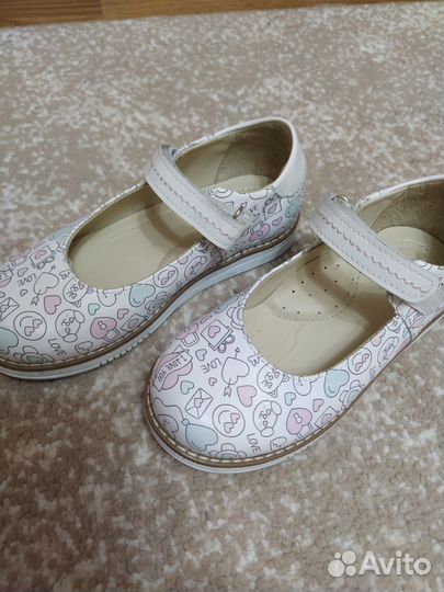Туфли для девочки 29