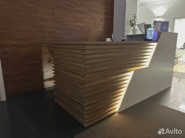 Стойка ресепшен для администратора Аврора