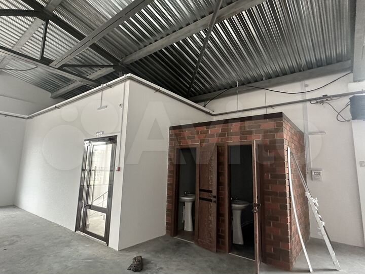 Офис, 300 м²