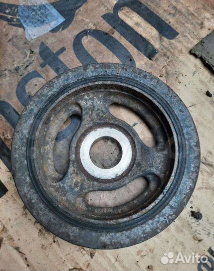 Шкив коленвала Peugeot 307 рест. 2006 0515T3