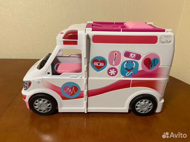 Машина Barbie скорая помощь