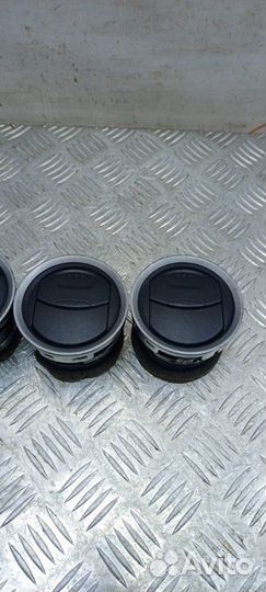 Воздуховод салона Ford Fusion универсал 1.4 fxja