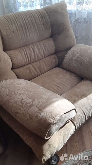 Диван и кресло