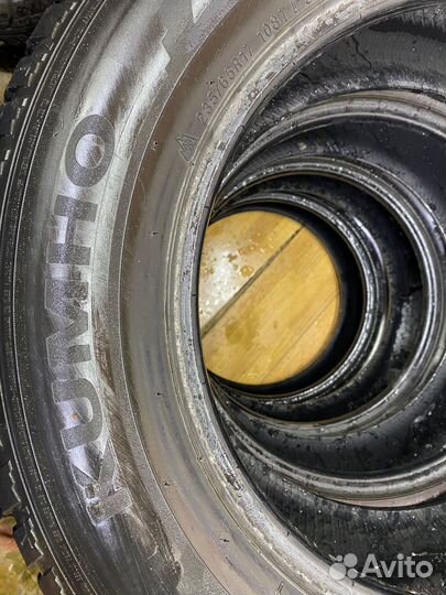 Kumho I'Zen KW22 235/65 R17