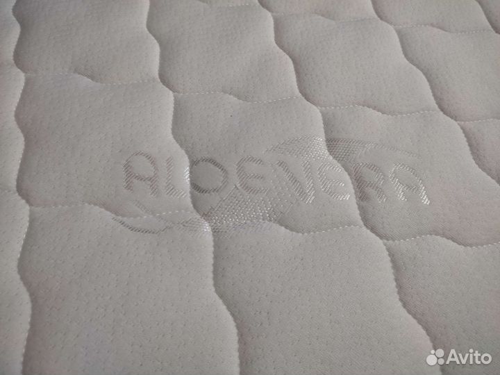 Матрас детский 75х75