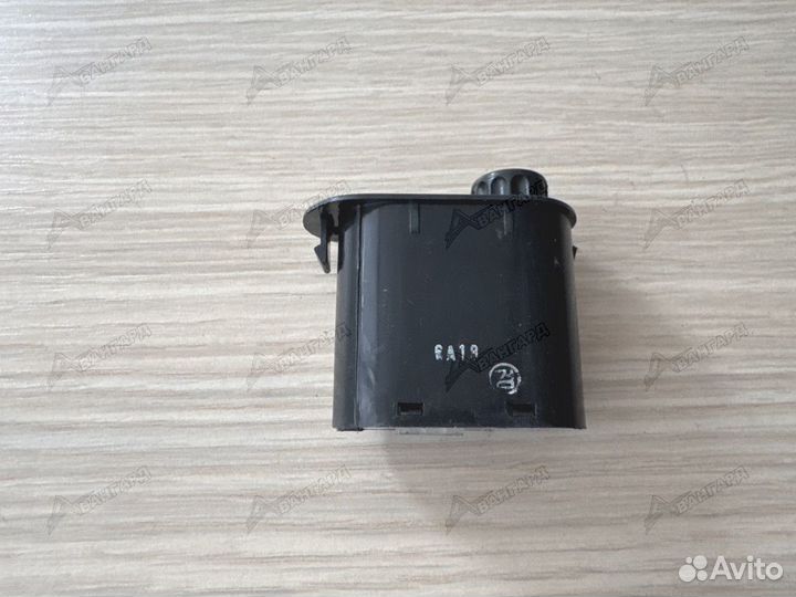 Кнопка освещения панели прибор Daewoo Espero 90-99