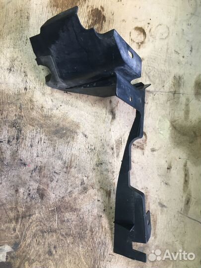 Дефлектор радиатора Mazda CX 7