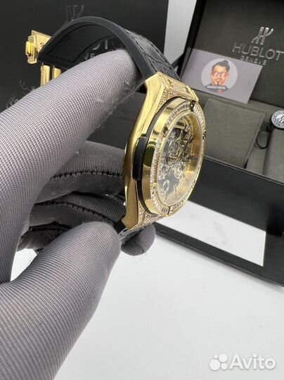 Часы мужские унисекс с камнями Hublo*t