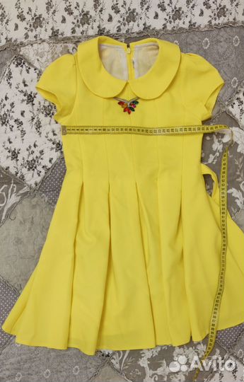 Платье нарядное для девочки р.34 бу