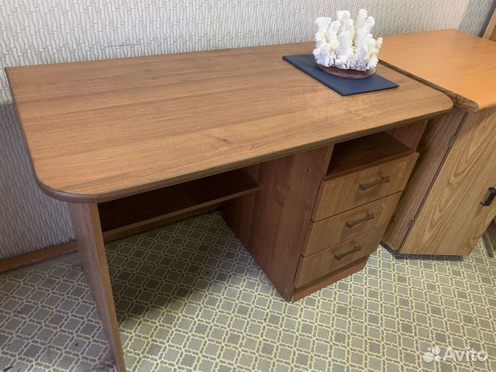 Офисная мебель стол письменный