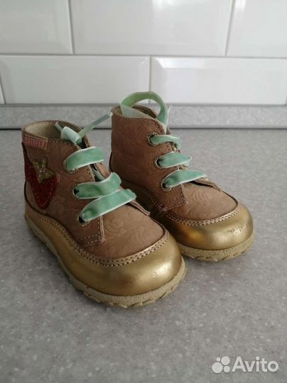 Ботинки детские