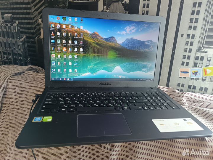 Ноутбук asus