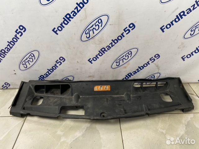 Воздухозаборник Mercedes-Benz C-Class W204