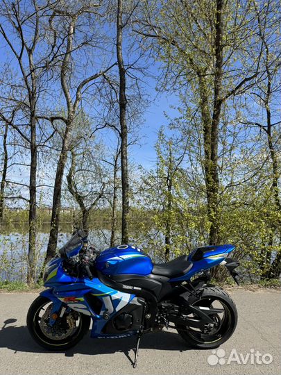 Suzuki gsx 1000r