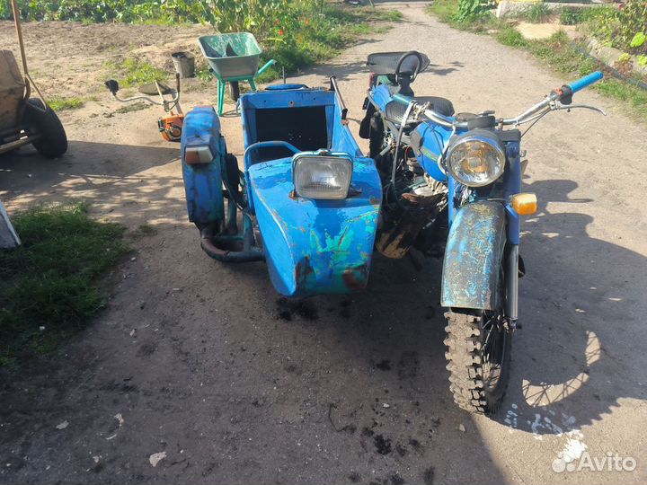 Мотоцикл Урал с коляской