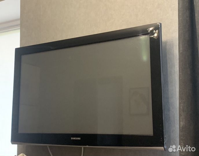 Телевизор samsung