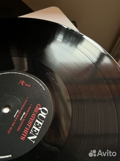 Бронь. Виниловая пластинка Queen