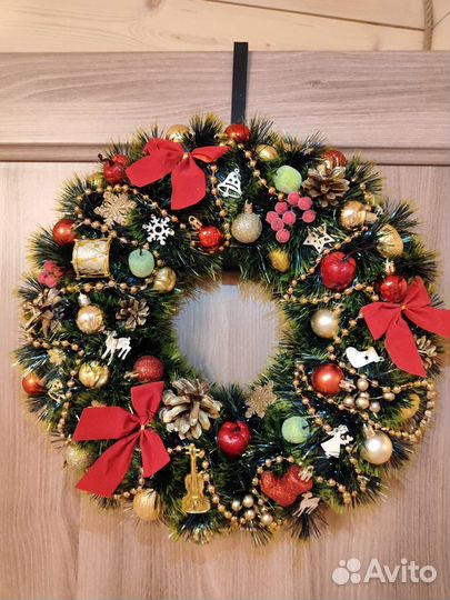 Венок новогодний ручной работы
