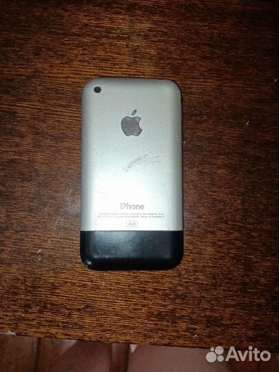 iPhone, 8 ГБ