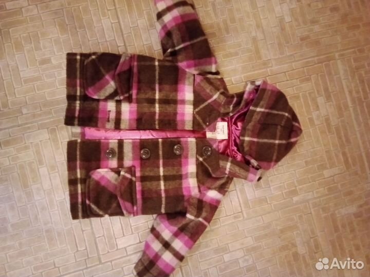 Пальто на девочку