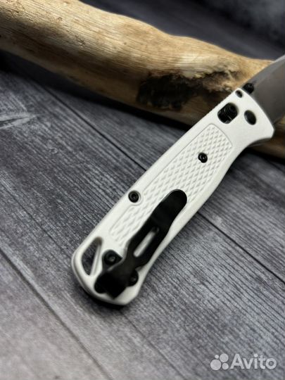 Нож benchmade bugout 535