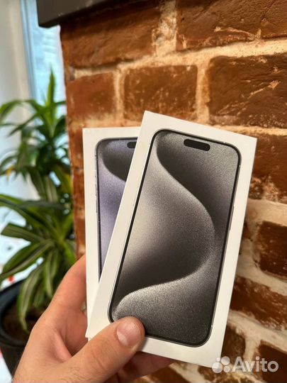 iPhone 15, 256 ГБ