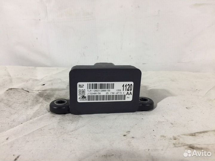 Датчик ускорения Opel Astra J