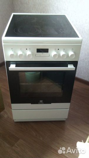Продается электрическая плита