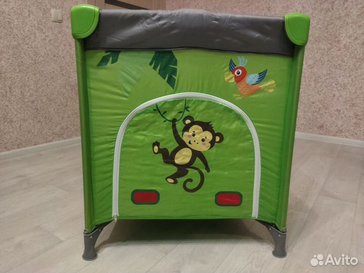 Манеж детский складной