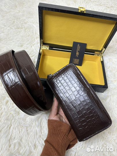 Ремень из кожи крокодила