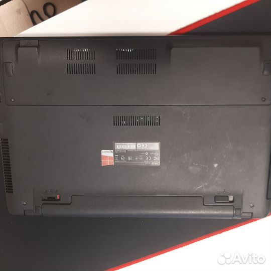 Ноутбук asus X552E