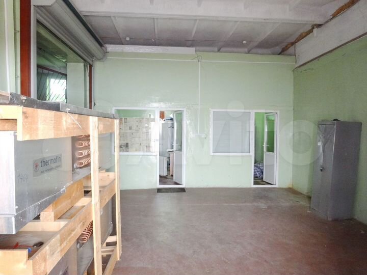 Здание 710.1 м² + Участок 871 м²