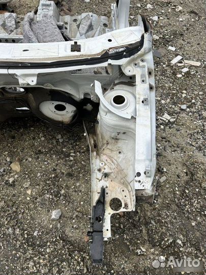 Часть кузова Volkswagen Polo 1.6 2009-2015