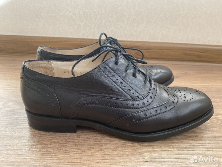 Броги женские