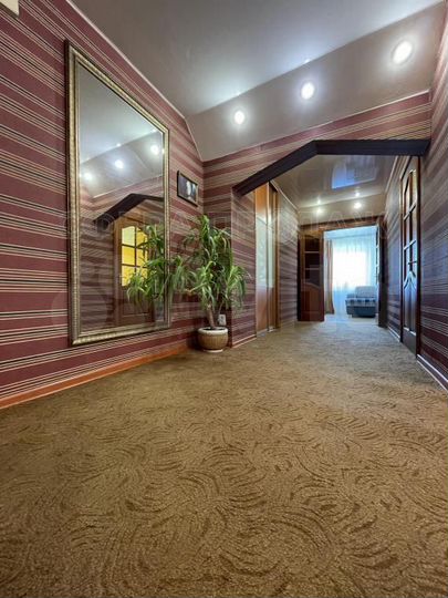 4-к. квартира, 64,7 м², 2/5 эт.