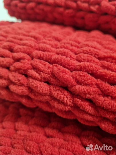 Плед из Alize Puffy Fine красный