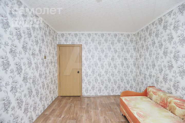 2-к. квартира, 52 м², 8/9 эт.