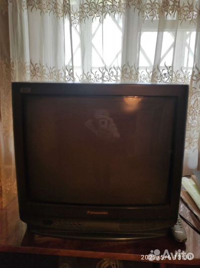 Телевизор бу panasonic