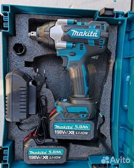 Аккумуляторный гайковерт Makita 800 н.м. (Арт.7928