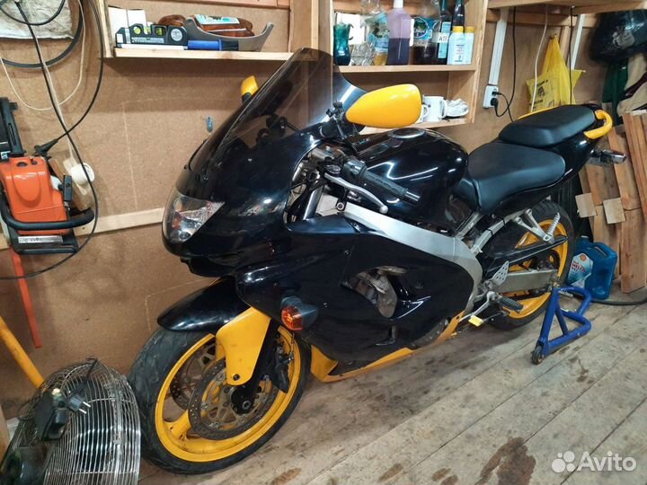 Кавасаки zx-9r